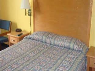 American Best Value Inn לורנס מראה חיצוני תמונה